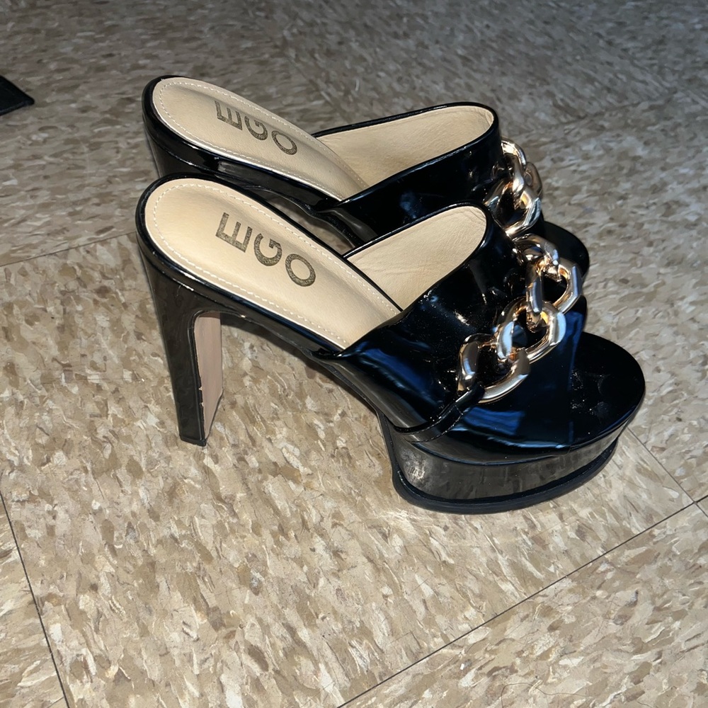 Platform shoes